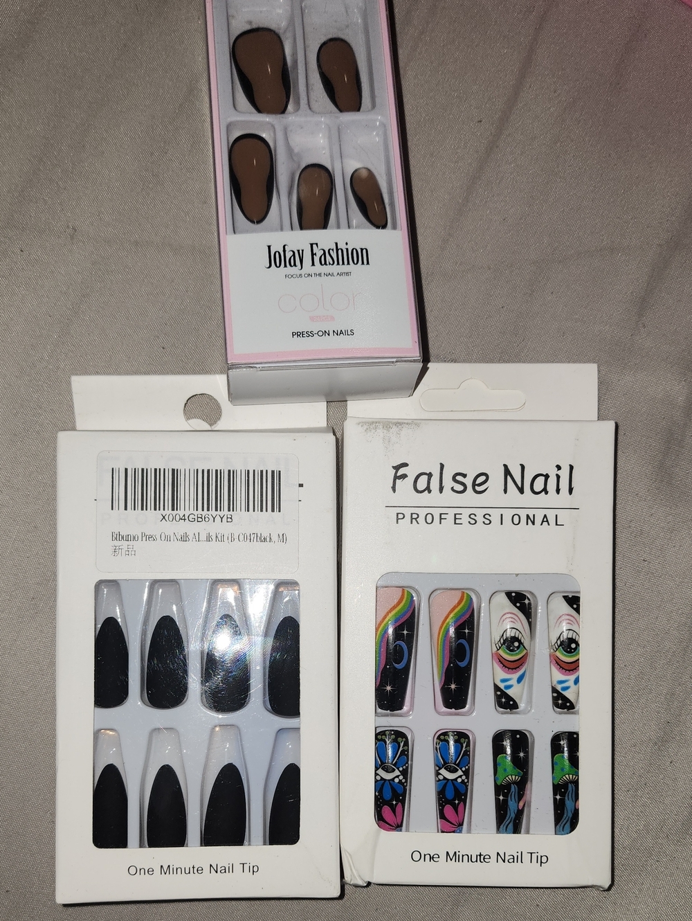 3 new black Press-On Nails – 3-Pack Assortment